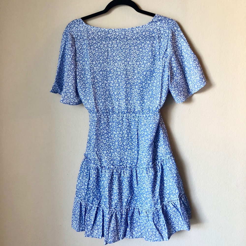 M LEFT - Flutter Sleeve Faux Wrap Mini Dress - Picture 6 of 6